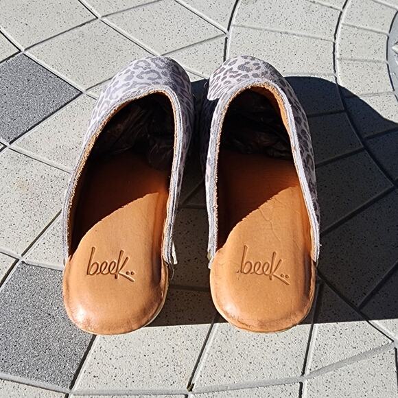 Beek Woodpecker Suede Handcrafted Leopard Clogs 6 - Picture 5 of 8